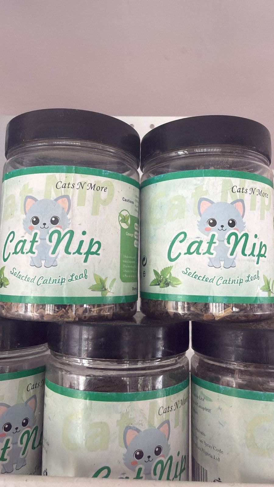 CATNIP SNIFF