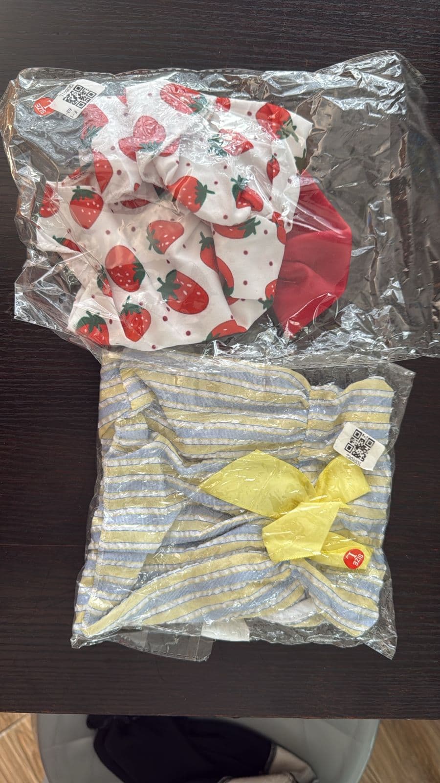 DOG CLOTH FLOWER PRINT