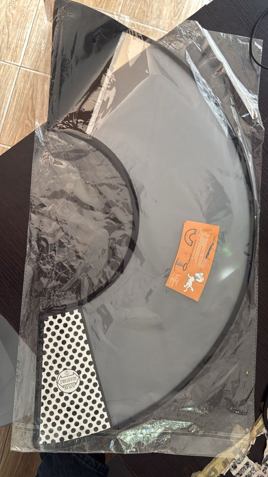 ELIZABETH COLLAR BIG