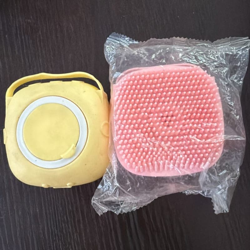 SILICONE BATHING BRUSH