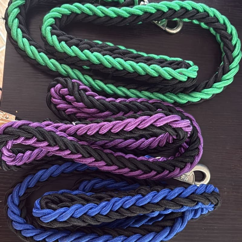 WOOVEN DOG LEASH